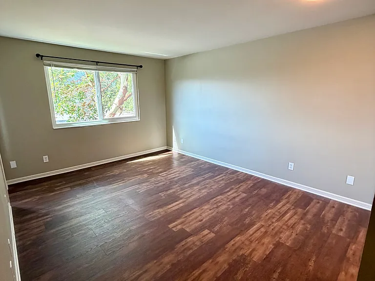 2663 Thorndyke Ave W #201 — Photo 19