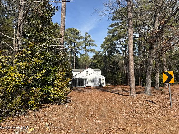 4th image of 154 Sunset Park Road