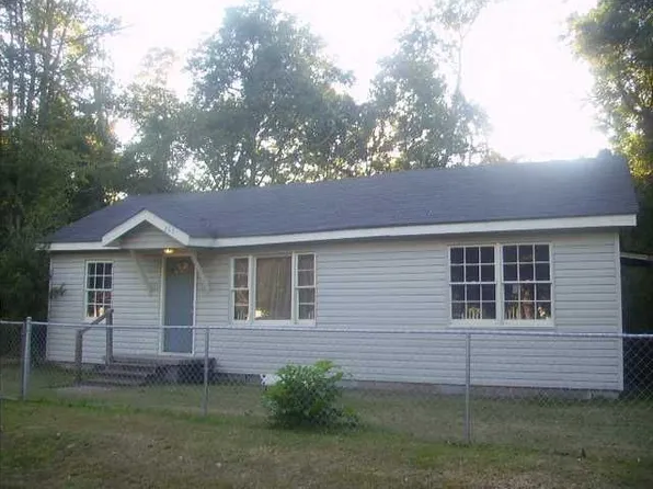 265 Hopi St, Chickasaw, AL 36611