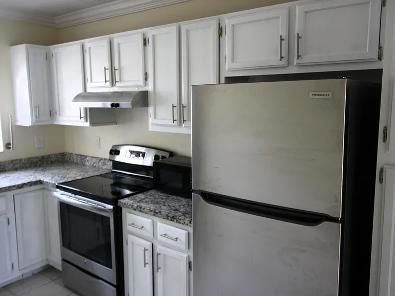 320 Norwood Ter #113 — Photo 9