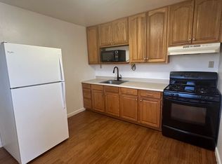 338 Brown St #B, Vacaville, CA 95688