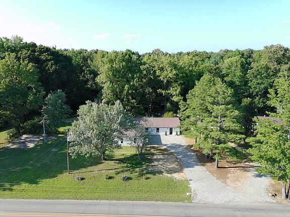 3rd image of 1896 County Road 318