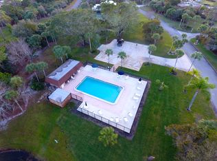 5622 SE Riverboat Dr, Stuart, FL 34997