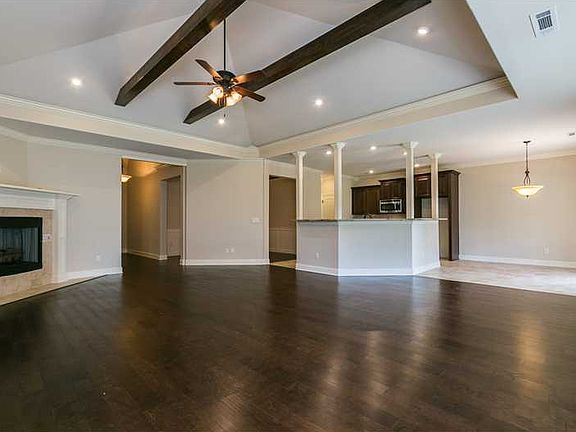 3rd image of 4505 SW Sage Blvd