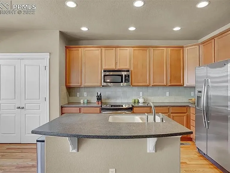 10618 Ouray Creek Point — Photo 6