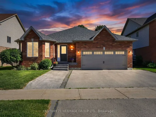 21 Bateman St, New Tecumseth, ON L0G 1A0