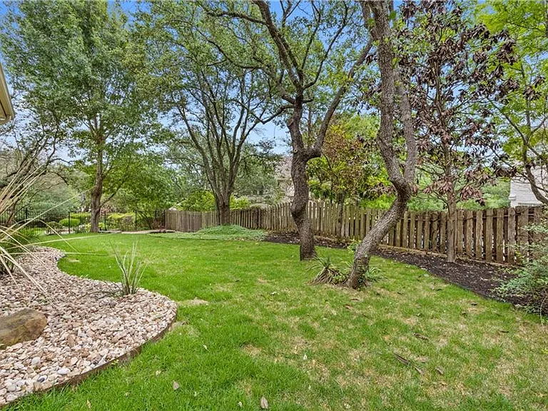 1705 Acacia Bud Dr — Photo 35