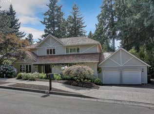 5 Scarborough Dr, Lake Oswego, OR
