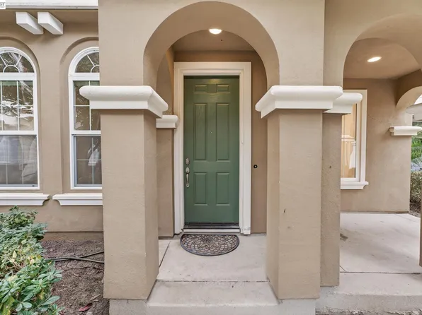 43 W Casita Ln, Mountain House, CA 95391
