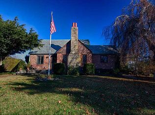71 Kane Ave, Middletown, RI 02842