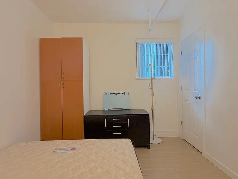 9557 Francis Rd #101 — Photo 2