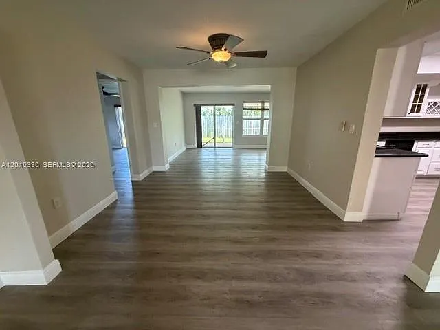 10524 NW 4th St — Photo 9