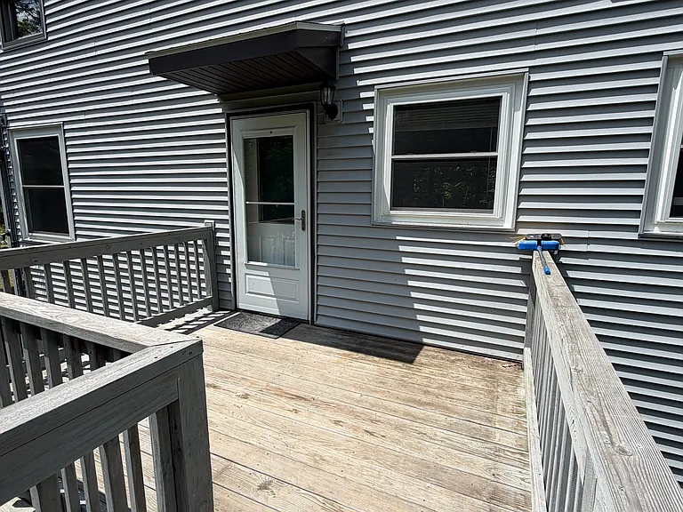 5A Grove St #2 — Photo 2