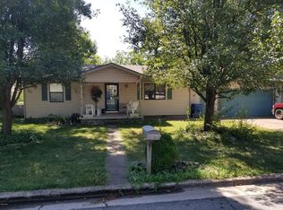 2108 E Manitou St, Joplin, MO 64801