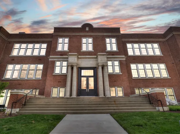 601 Madison St APT 202, Nashville, TN 37208