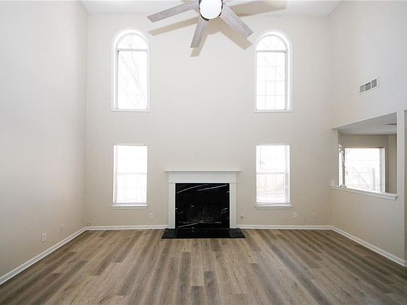 3rd image of 4493 Bridle Ridge Way