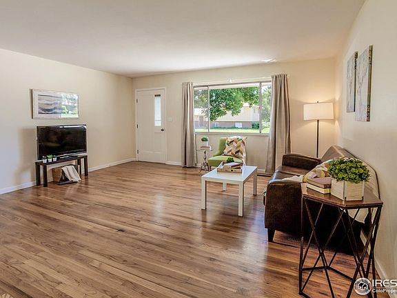 4th image of 320 Linda Ln