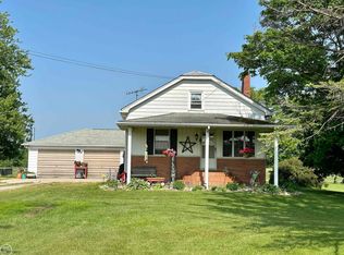 8148 Duquette Rd, Brockway, MI 48097