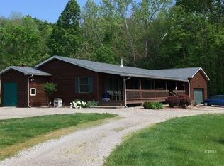 14524 Rainbow Lake Rd, Shade, OH 45776