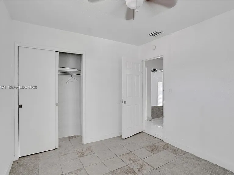 701 SW 7th St — Photo 11