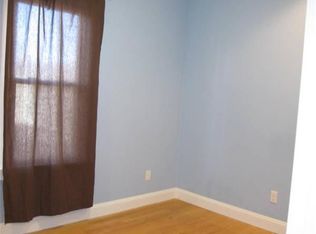 6 Hardwick St #2R, Cambridge, MA 02141