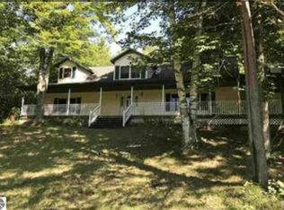 7090 Nancy K Dr, Hale, MI 48739