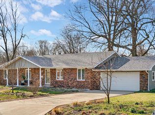 2669 S Catalina Avenue, Springfield, MO 65804