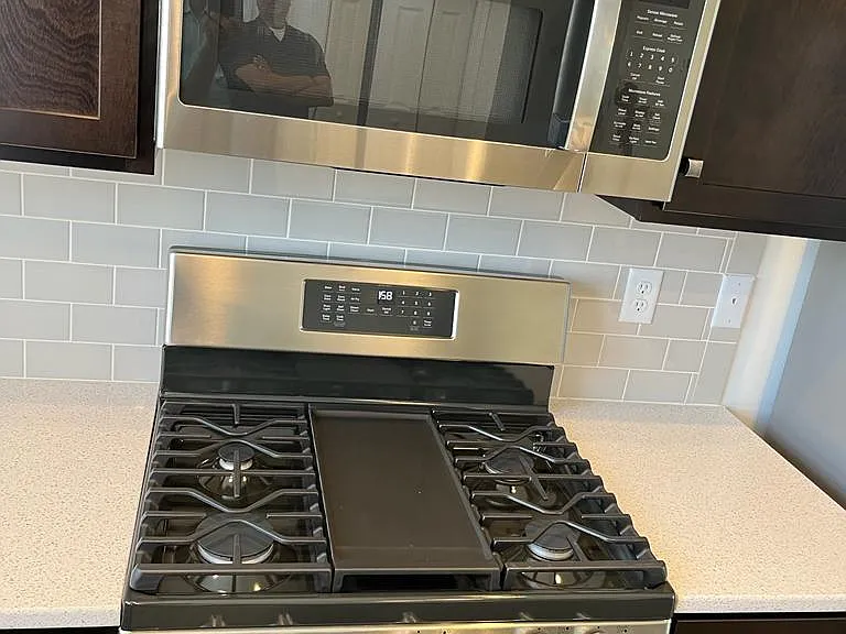 1821 Shady Ln — Photo 8