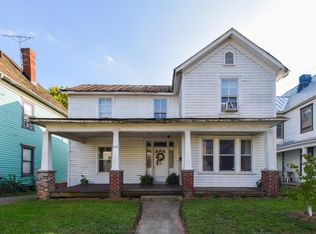 536 Elm Ave SW, Roanoke, VA 24016