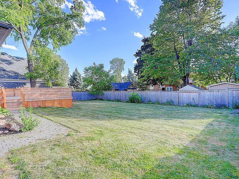 304 Felan Ave — Photo 18