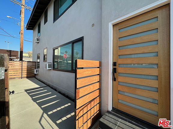 3rd image of 11700 Dorothy St #1