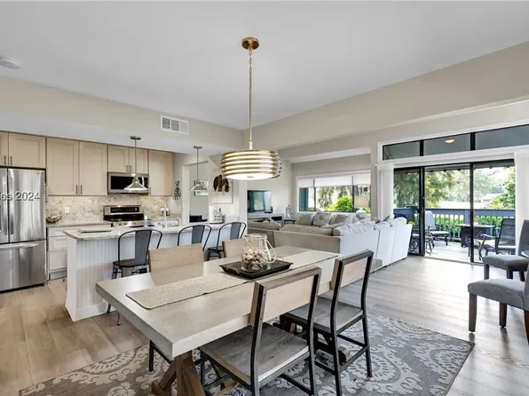 59 Carnoustie Rd APT 265, Hilton Head Island, SC 29928