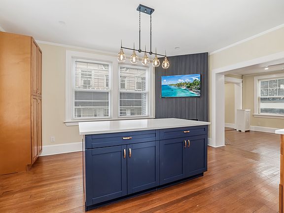 2nd image of 183 Claremont Ave #2