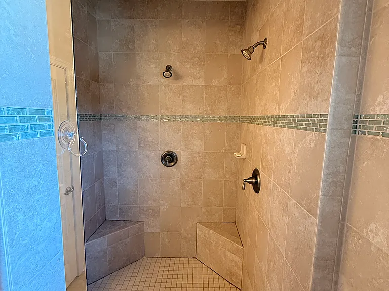 405 Siena Ln — Photo 13