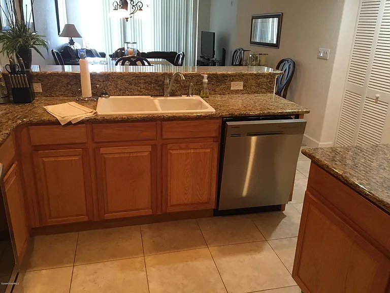 817 Mystic Dr #302 — Photo 6