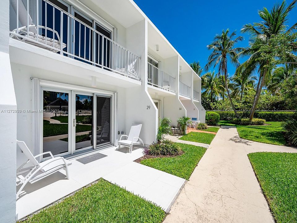 1st image of 881 Ocean Dr #Townhouse 29