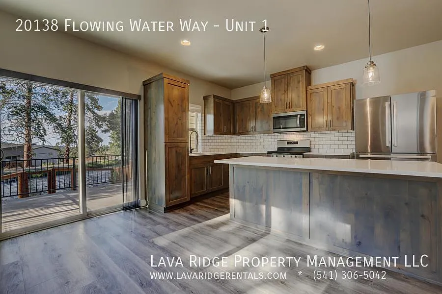 3 bed, 2.5 bath, 1505 sqft, $2,695 — Photo 1