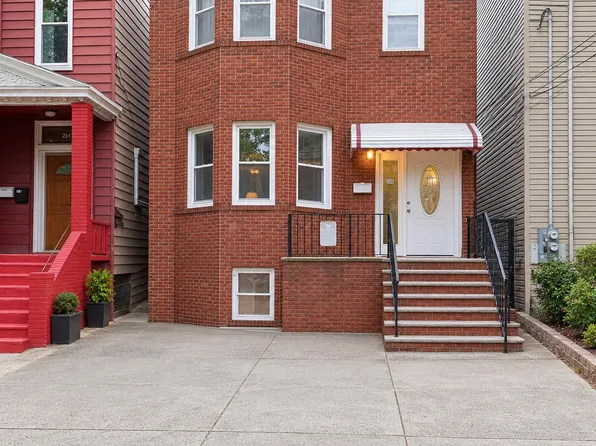 256 Bowers St, Jersey City, NJ 07307