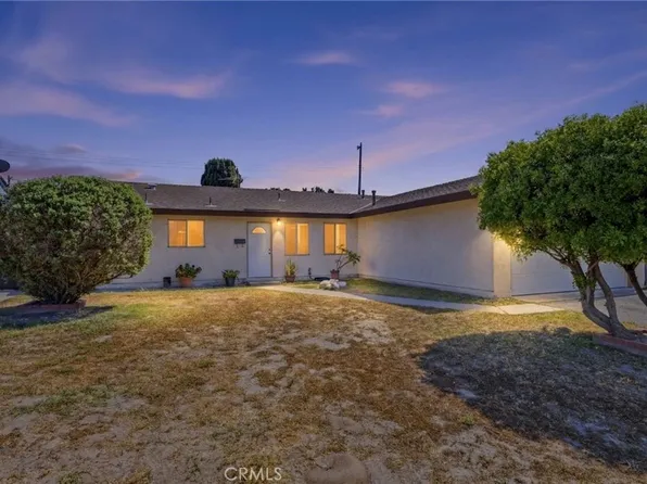 6550 Mount Ripley Dr, Buena Park, CA 90620