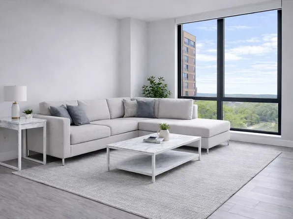 80 Fenwood Rd #706, Boston, MA 02115