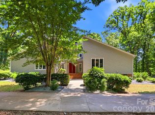 229 Cari Ln, Matthews, NC 28104