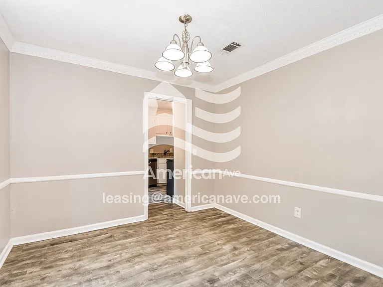 7190_005_dining_room_13997271.jpg