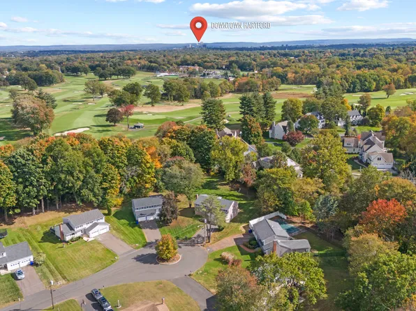 22 Still Lane, West Hartford, CT 06117