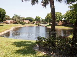 6198 Seven Springs Blvd, Greenacres, FL 33463