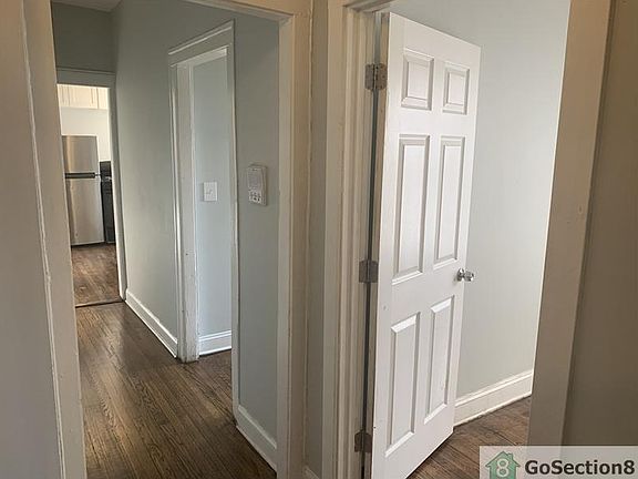 3rd image of 7824 S Cornell Ave #2W