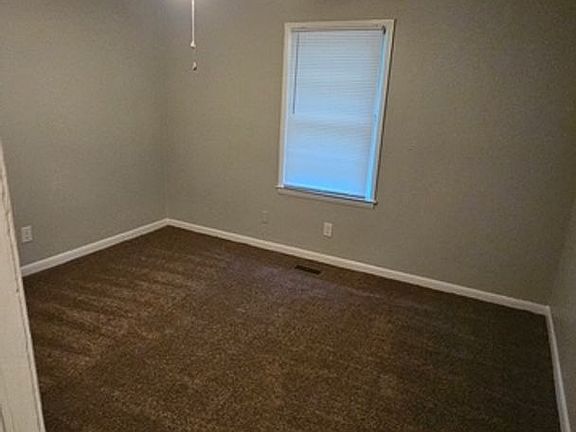 4th image of 2638 Wingate Rd