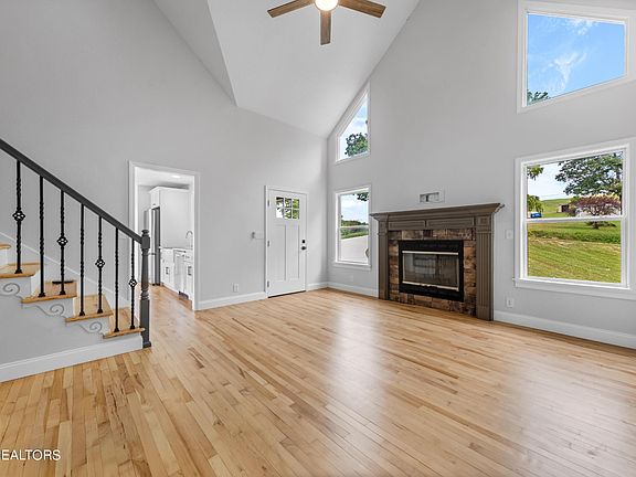 2nd image of 256 Bostic Ln