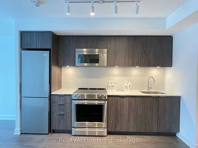 30 Samuel Wood Way #2405 — Photo 10