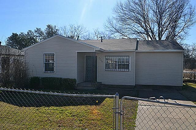 1st image of 3206 Palo Alto Dr
