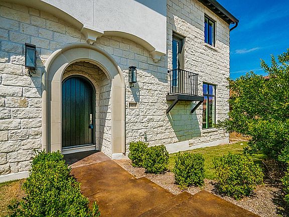 4th image of 13213 Villa Montana Way